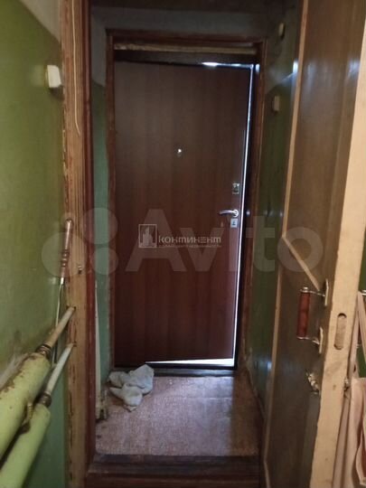 3-к. квартира, 58 м², 1/2 эт.