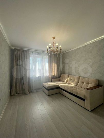 2-к. квартира, 40 м², 18/18 эт.