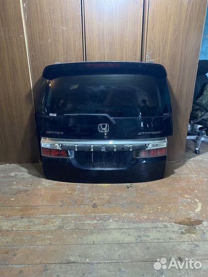 Двери honda stepwgn 2007