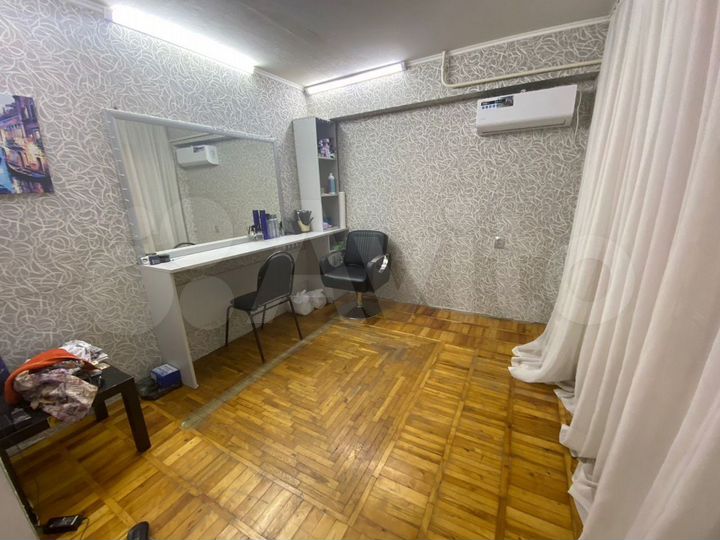 3-к. квартира, 47 м², 1/5 эт.