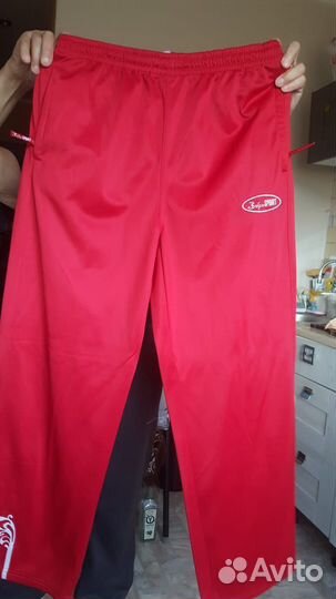 Спортивный костюм женский