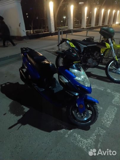 Скутер Racer 150
