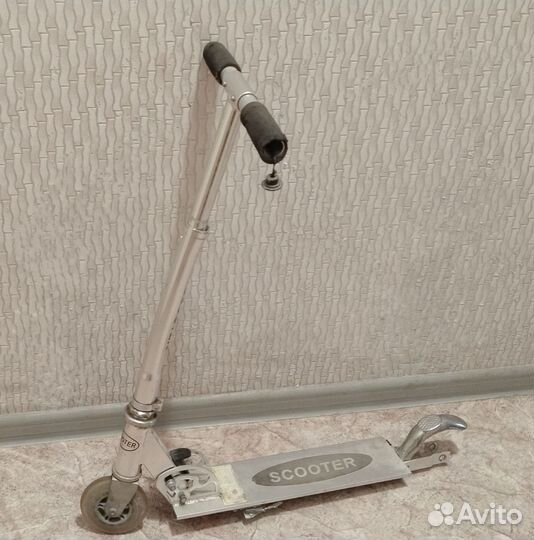 Продам складной самокат Scooter