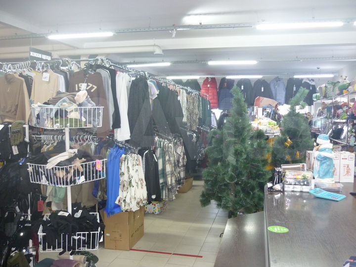 Торговая площадь в центре Олонца, 409 м²