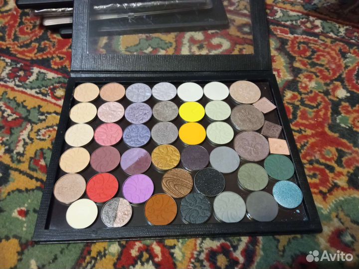 Палитра теней