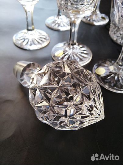 Графин и рюмки хрусталь