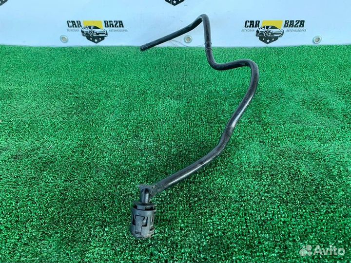 Трубка вакуумная Ford8A6G6C662EB