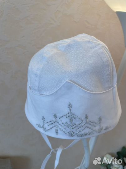 Чепчик на выписку