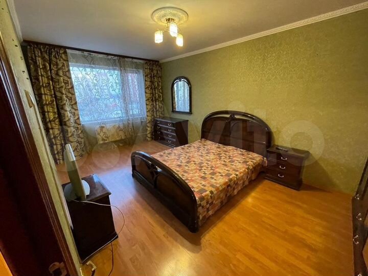 3-к. квартира, 65 м², 4/9 эт.