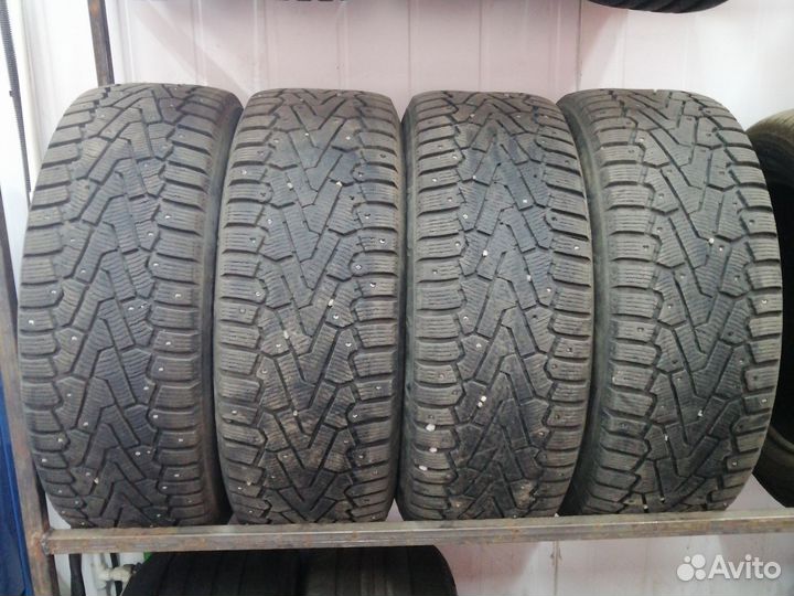 Pirelli Ice Zero 235/55 R17 103T