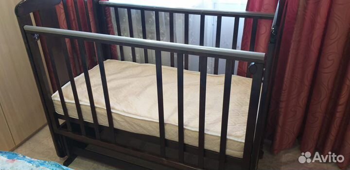 Детская кровать от 0 лет с бортиками
