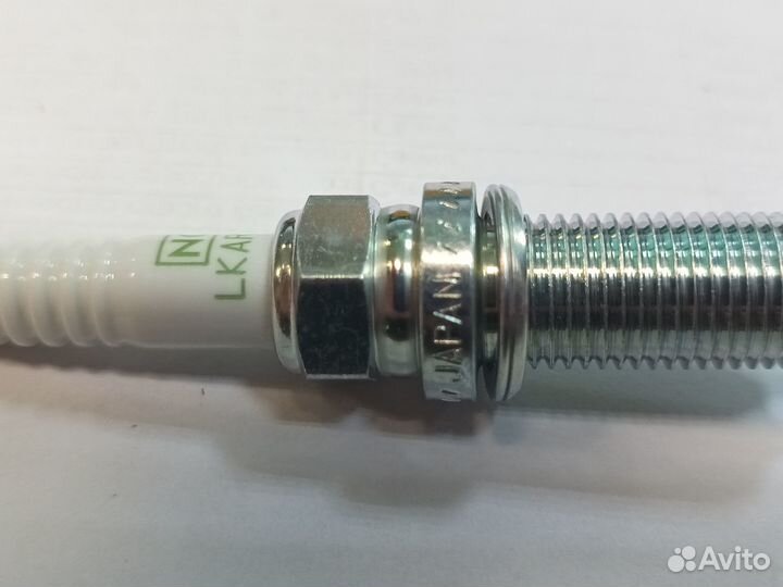 Свечи платиновые NGK 94297 (Denso ixeh22TT)