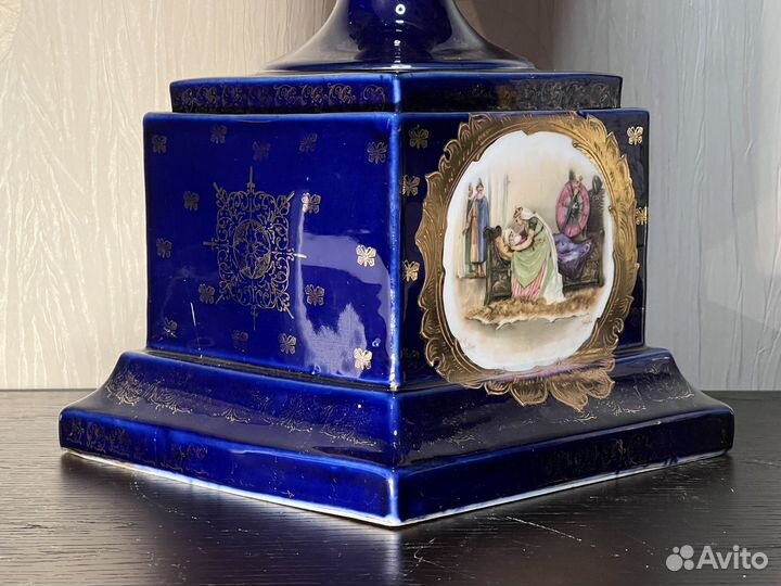 Старинный фарфор