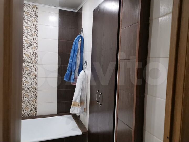 2-к. квартира, 42 м², 3/5 эт.