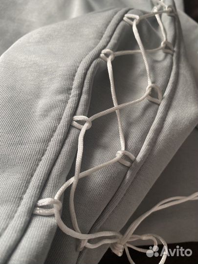 Костюм с шнуровкой