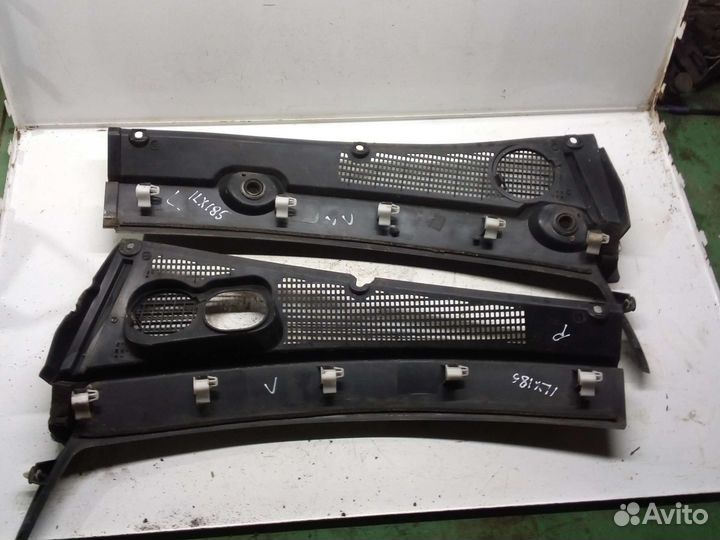 Жабо правое LADA xray