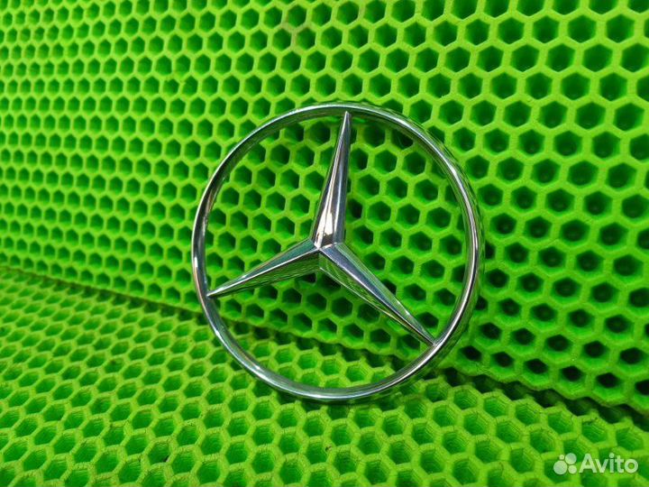 Эмблема багажника Mercedes-Benz E W124