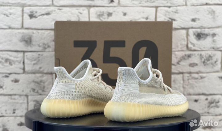 Adidas Yeezy Boost 350 v2 Natural