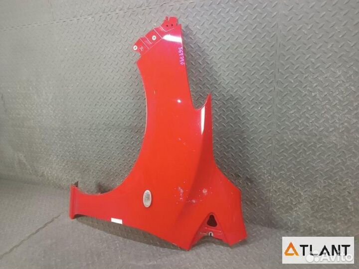 Крыло переднее левое mazda demio