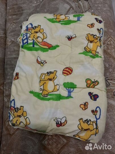 Детское одеяло в кроватку