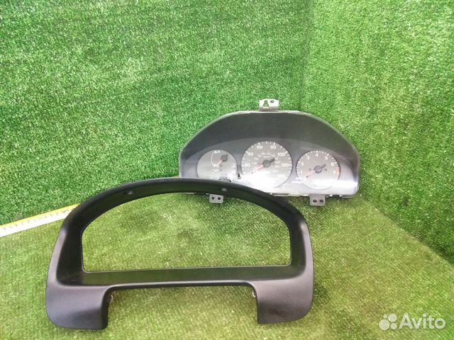 Панель приборов Mazda Protege 1999 ZM 1,6