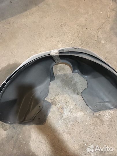 Подкрыльники на granta