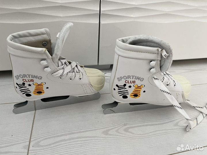 Коньки фигурные