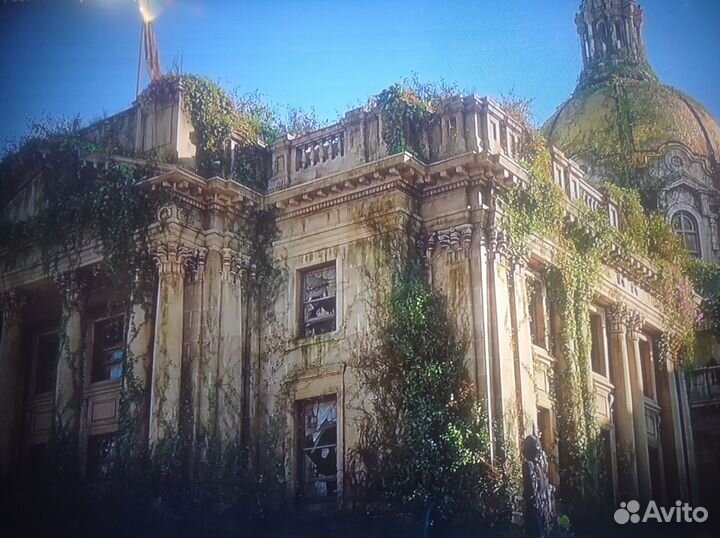 Классный 3D телевизор LG 42'