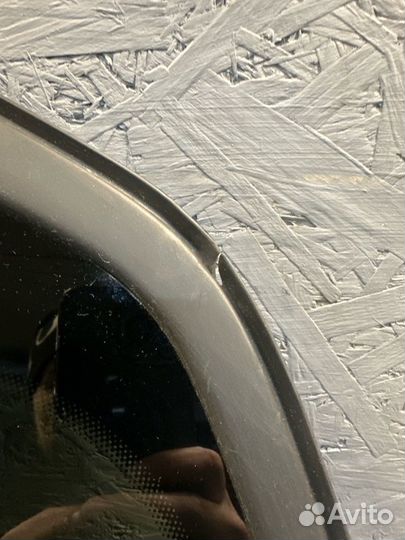 Форточка кузова задняя правая Volkswagen Teramont