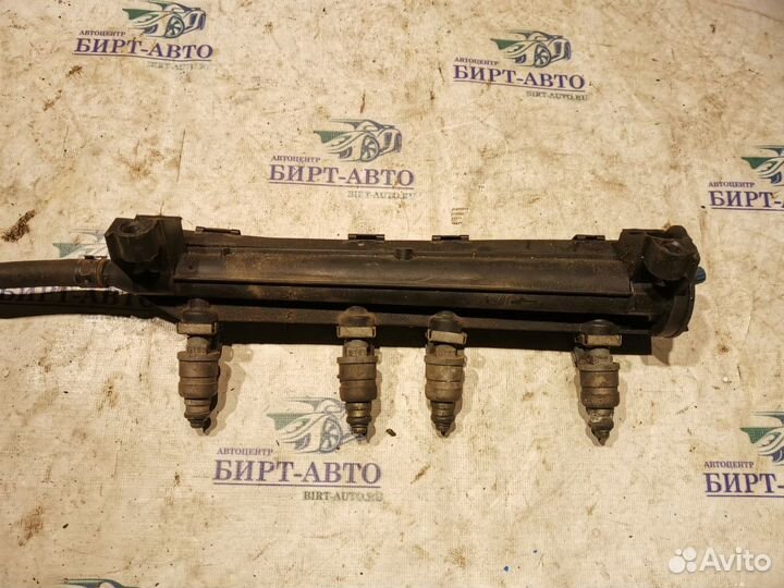 Рейка топливная (рампа) Volkswagen Jetta V (2005—2