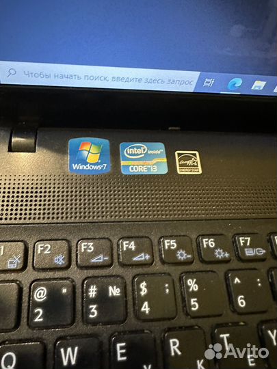 Стильный Sony Vaio 15 Core i3/8/320/1gb/15.6