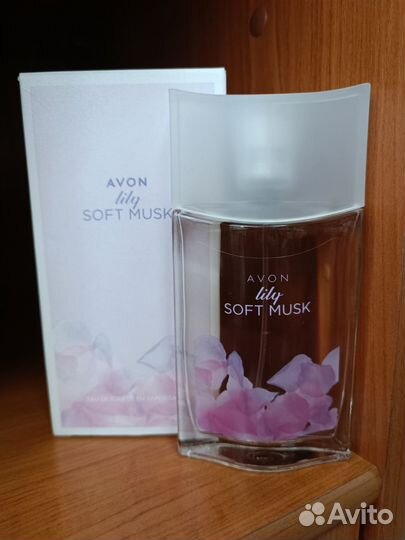 Туалетная вода avon Soft Musk Lily 50мл