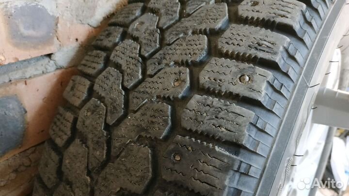 Yokohama Ice Guard F700Z 195/65 R15 91Q