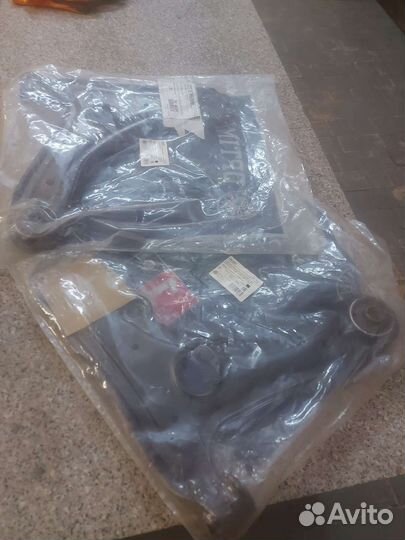 Рычяги на.фольцваген caddY 2 1995-2004,seat coRdo