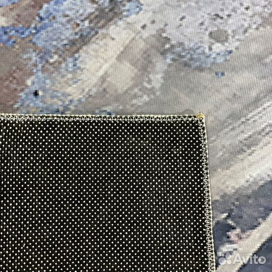 Ковер безворсовый, геометрия