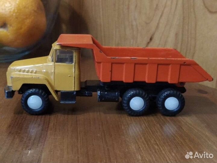 Самосвал краз.игрушка СССР