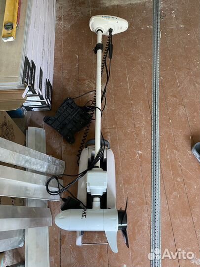 Носовой электромотор watersnake crc-54