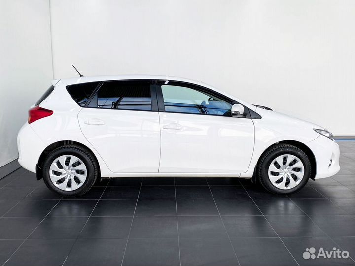 Toyota Auris 1.6 CVT, 2013, 152 248 км