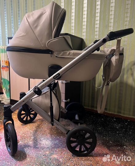 Продажа детской коляски anex 2в1