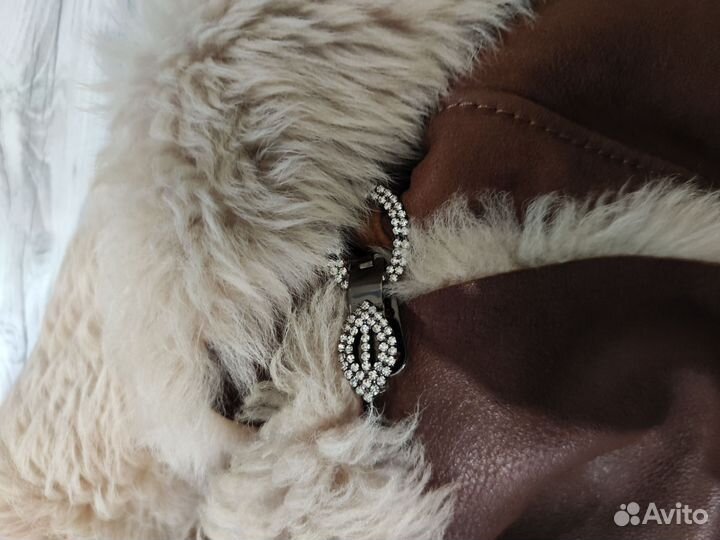 Дублёнка натуральная toto 42-44 с капюшоном