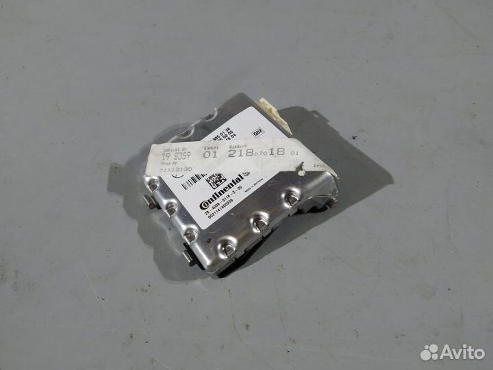 Камера Mercedes Cls-Class W218