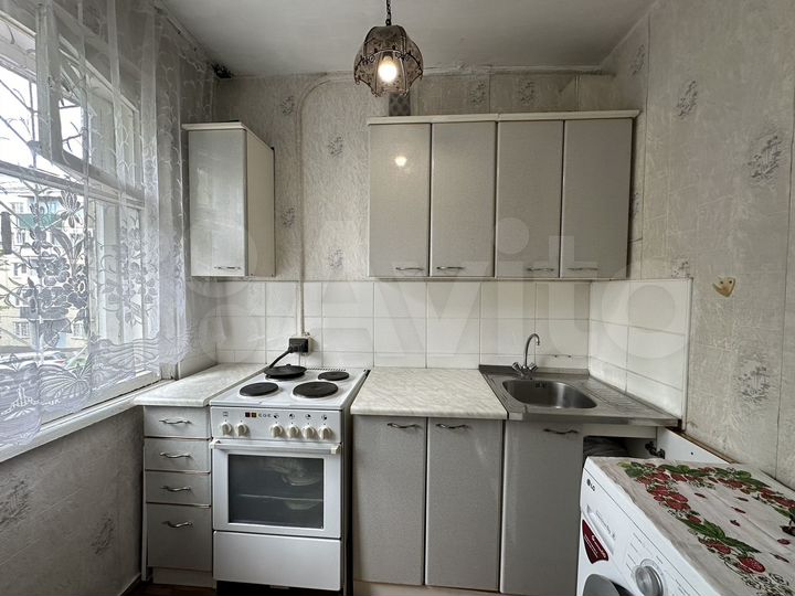 2-к. квартира, 47,6 м², 2/5 эт.