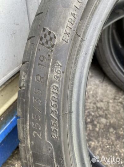 Michelin Pilot Sport 4 S 255/35 R19 96Y