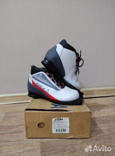 Лыжные ботинки1)tisa 33 размер.2)nordway 36 размер