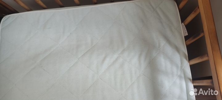 Детская кровать с матрасом