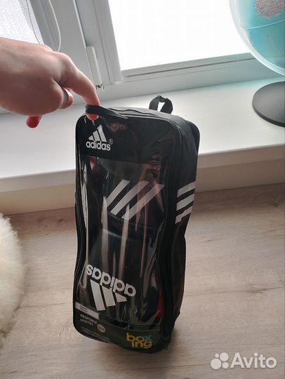 Боксерские перчатки 12 oz adidas