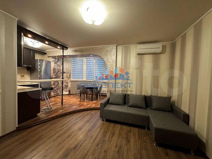 2-к. квартира, 52 м², 3/16 эт.