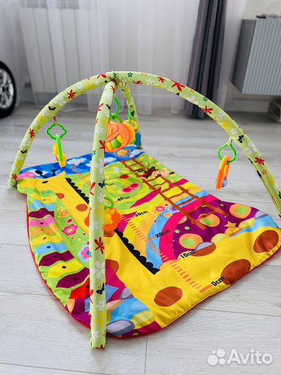 Развивающий коврик