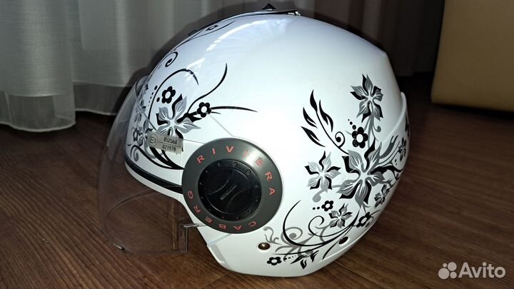 Мотошлем Caberg Riviera