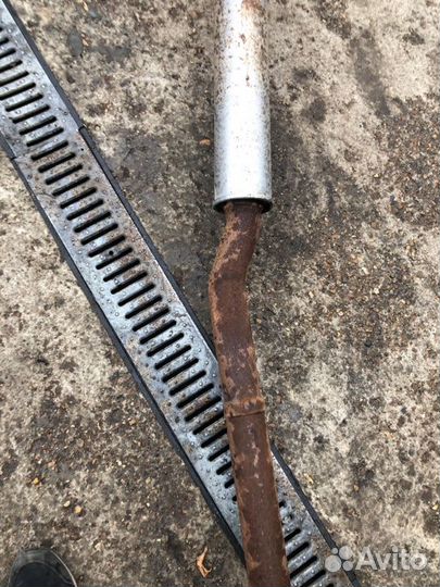 Б/У глушитель В хорошем состоянии, оригиналnnУ нас